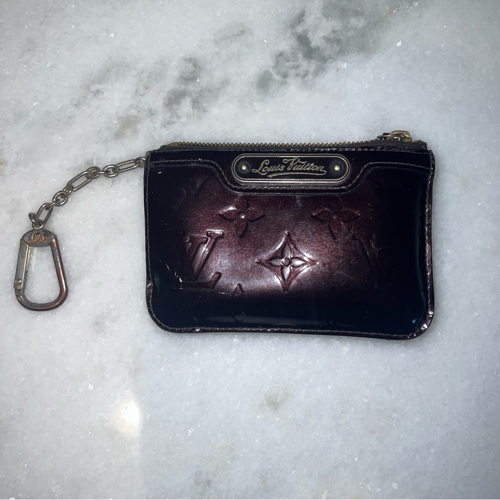 Authentic Louis Vuitton Vernis Cles Leather Zippy Wallet Key Case